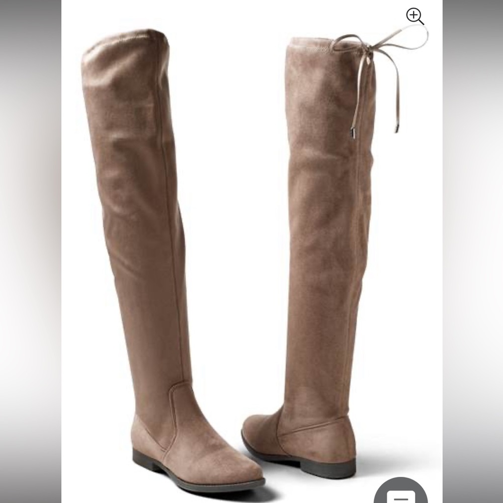 Venus over the knee stretch boots. NEVER WORN! NWOT